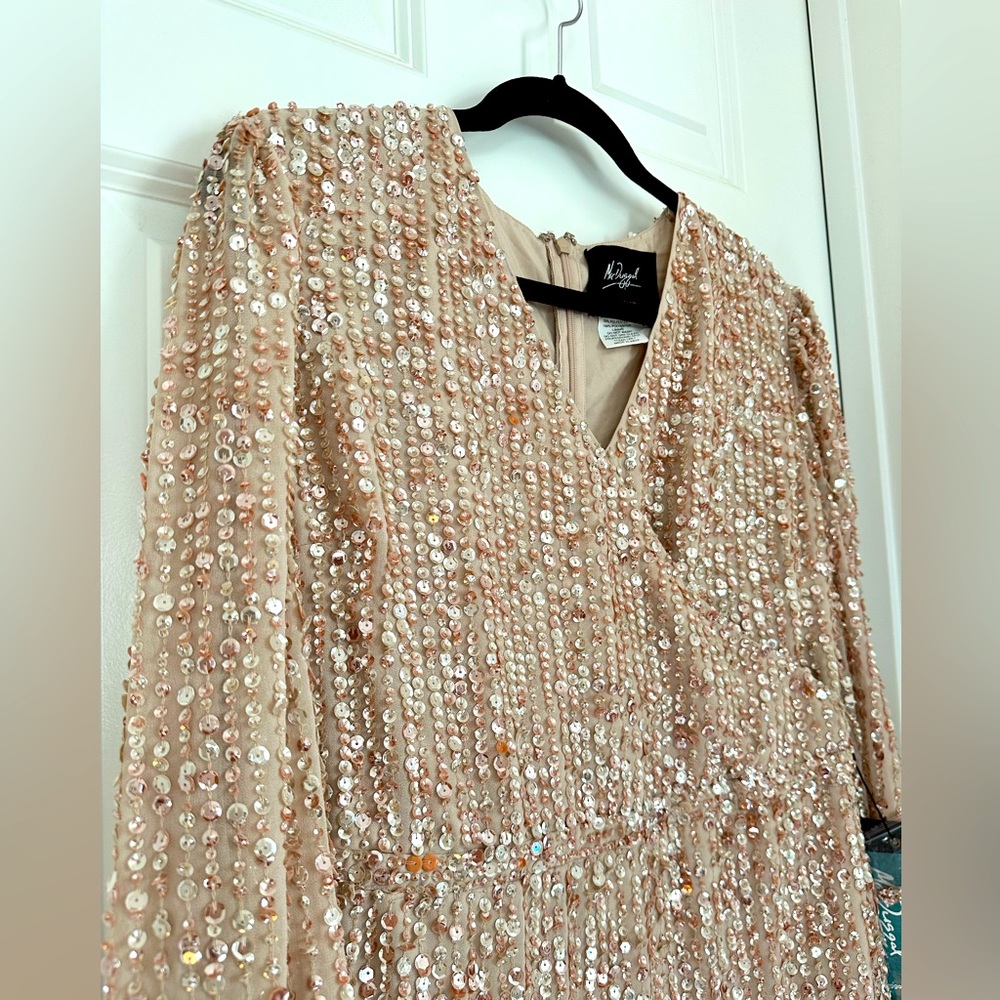 Mac Duggal SEQUINED ILLUSION PUFF SLEEVE V NECK MIDI DRESS, size 14 - Picture 6 of 12